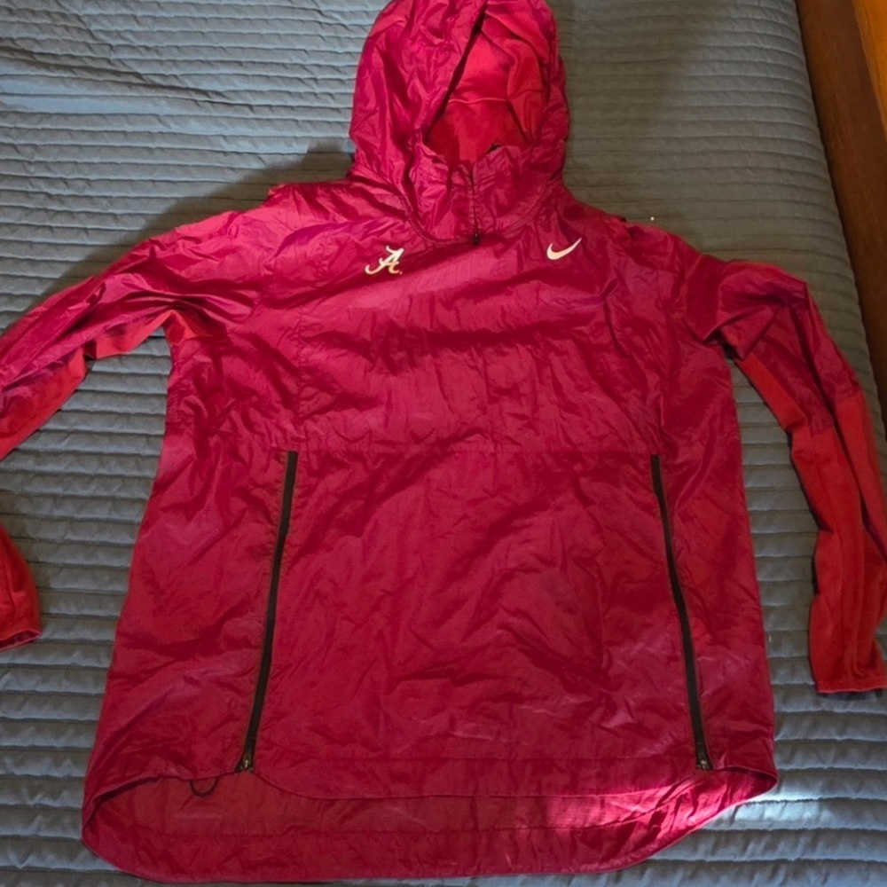 Nike Red Windbreaker Jacket size L